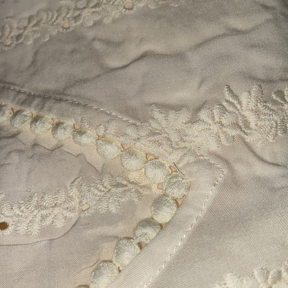 NEW torrid eyelet embroidered blouse - Picture 7 of 13